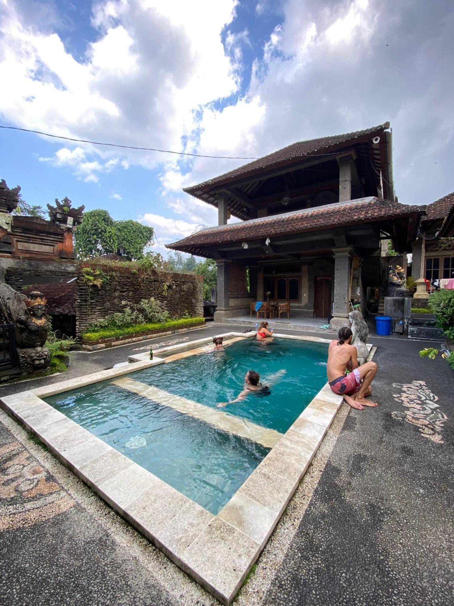 Budi Guest House Ubud Esterno foto